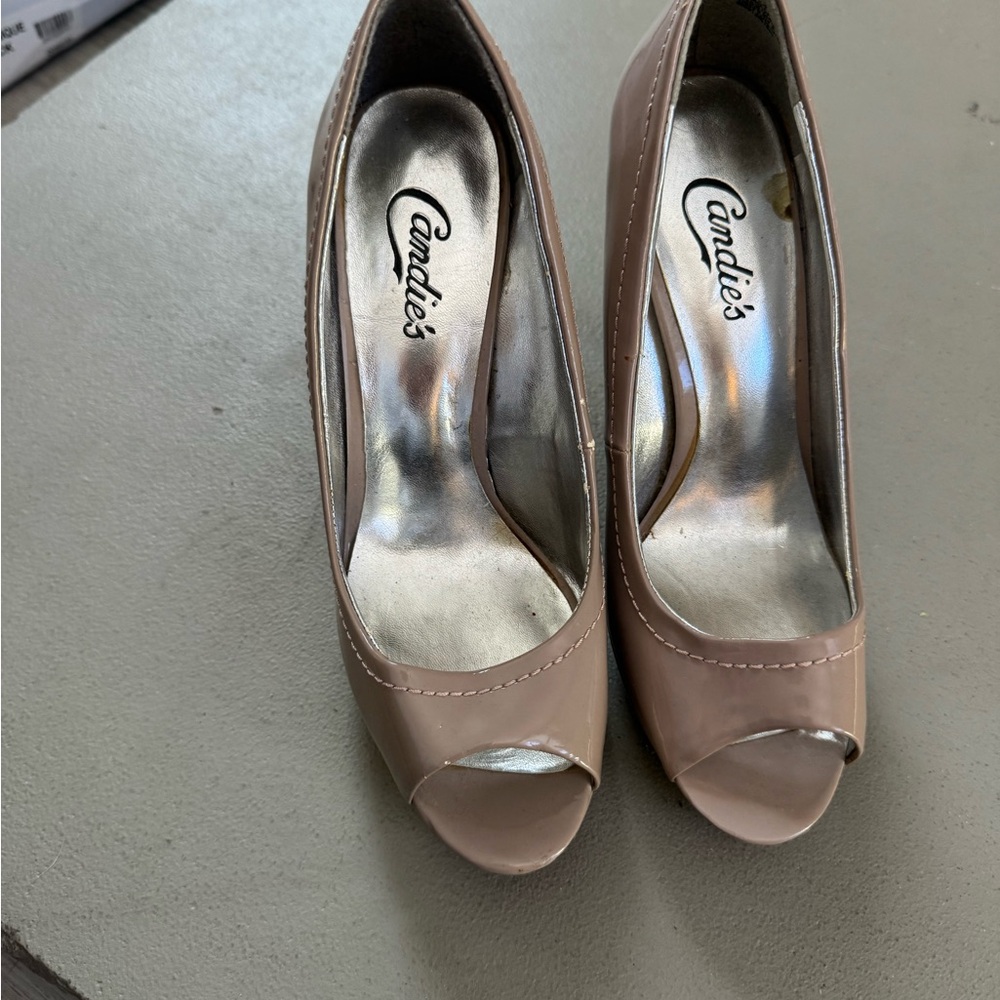 Candies peep toe heels women’s 7.5